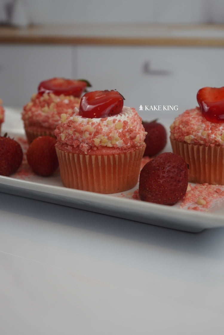 Strawberry Shortcake Cupcake Class