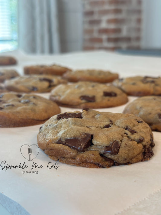 Thee Classic Chocolate Chip Cookies (3)